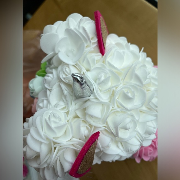 Flower Unicorn - Picture 3 of 8